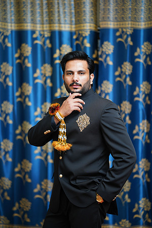 Ehtasham & Amna Barat  00031