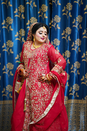 Ehtasham & Amna Barat  00043