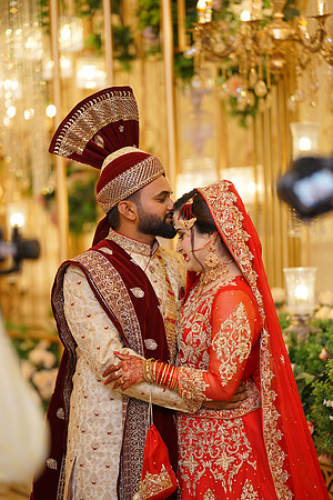 Iqra & Touqeer Barat 00190