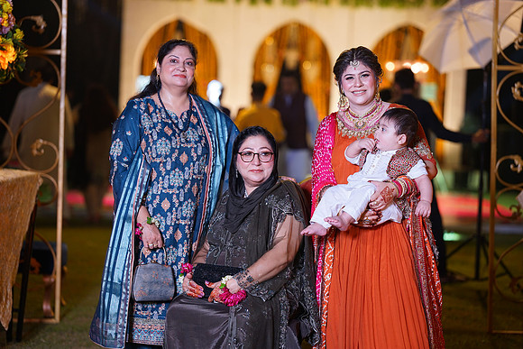 Ammara & Azeem Mehndi 00189