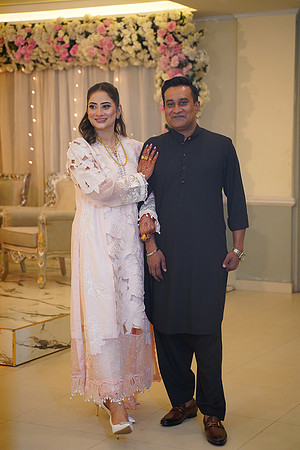 Hassan & Rahila Baat Pakki 00314