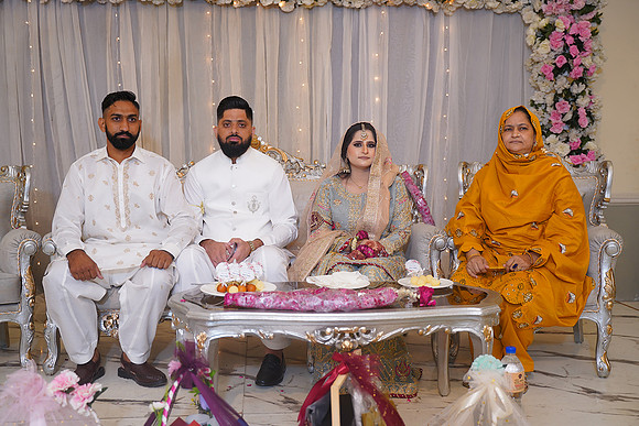 Hassan & Rahila Baat Pakki 00495