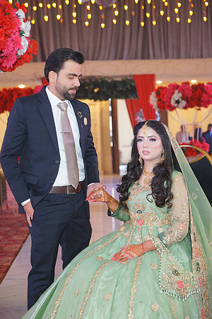 Azhar & Ayesha Walima 00198