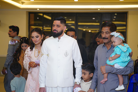 Hassan & Rahila Baat Pakki 00196