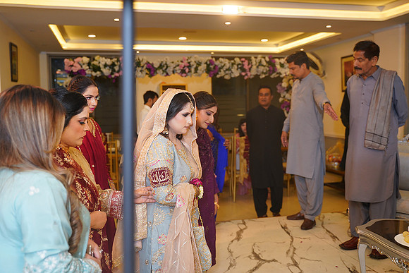 Hassan & Rahila Baat Pakki 00449