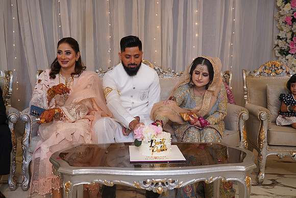 Hassan & Rahila Baat Pakki 00560