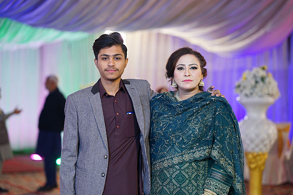 Ayesha & Arslan Mehndi 00157