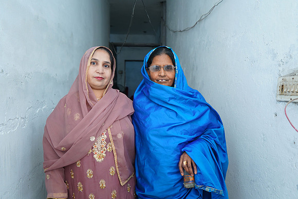 Ehtasham & Amna Barat  00132