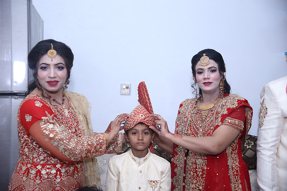 Barat Wedding Photographed by Fatima Studio 00020