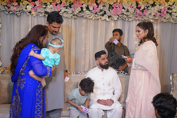 Hassan & Rahila Baat Pakki 00214