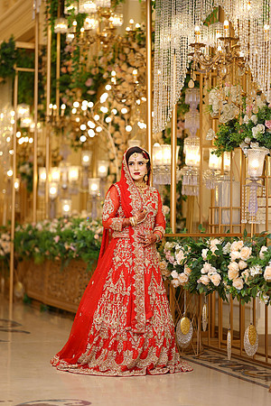 Iqra & Touqeer Barat 00129