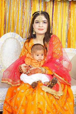 Rafiya & Fahad Mehndi 00082