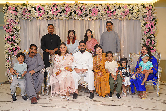 Hassan & Rahila Baat Pakki 00239