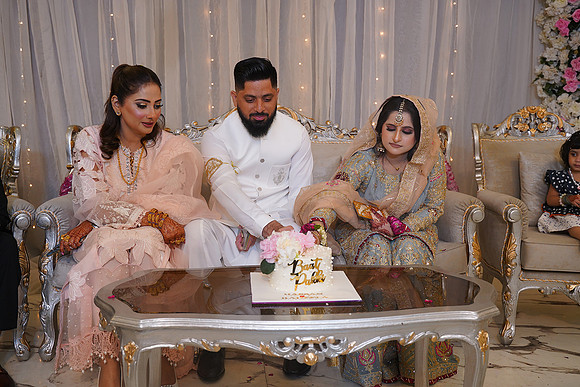 Hassan & Rahila Baat Pakki 00563