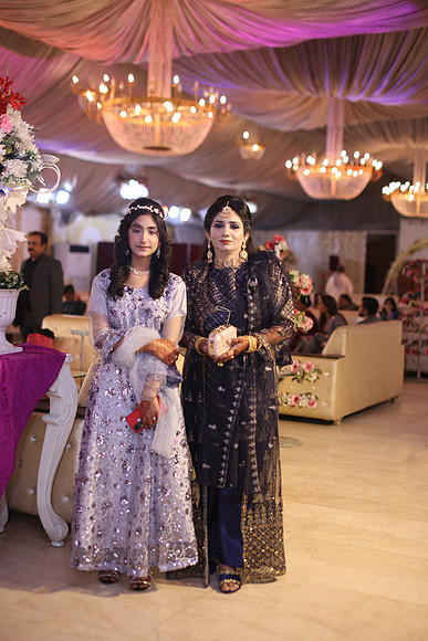 Walima Wedding Photographed by Fatima Studio 00066