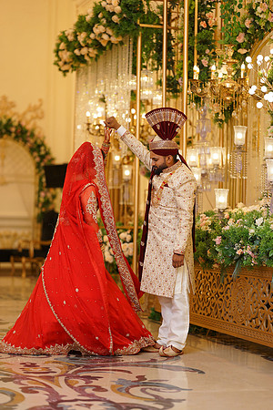 Iqra & Touqeer Barat 00219