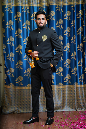 Ehtasham & Amna Barat  00024