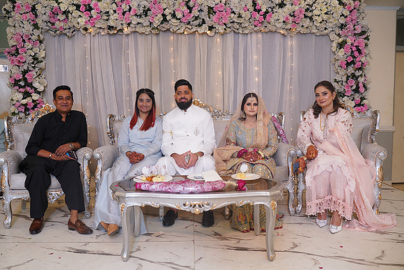 Hassan & Rahila Baat Pakki 00529