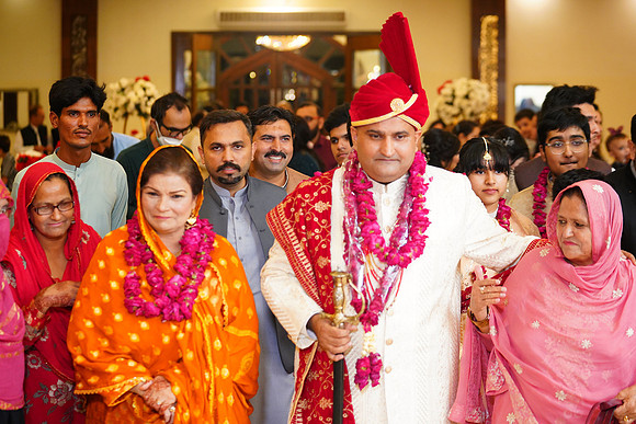 Rashid & Amina Barat 00199