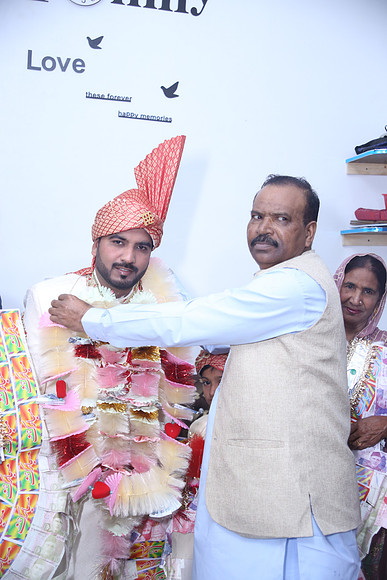 Barat Wedding Photographed by Fatima Studio 00062