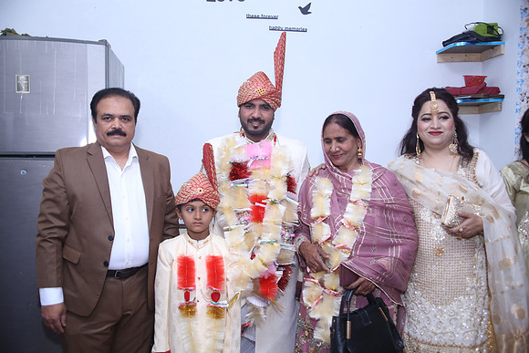 Barat Wedding Photographed by Fatima Studio 00130