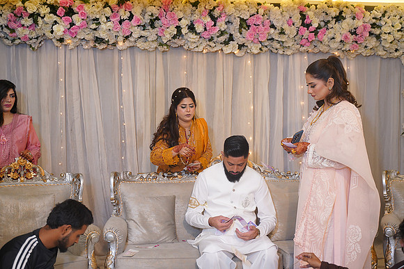 Hassan & Rahila Baat Pakki 00224