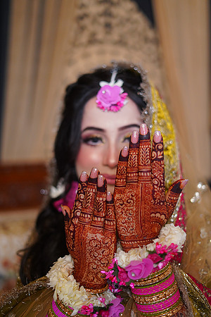 Maryam & Sultan Mehndi 00085