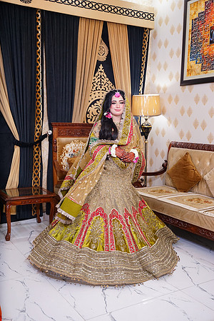 Maryam & Sultan Mehndi 00087