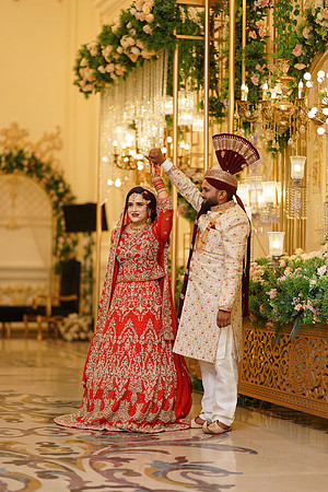 Iqra & Touqeer Barat 00222