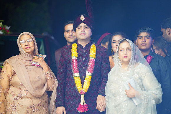 Izhar & Zineera Barat 00219
