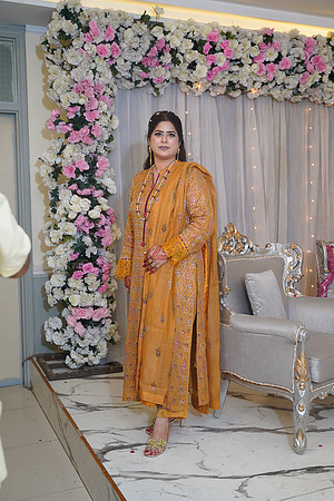 Hassan & Rahila Baat Pakki 00371
