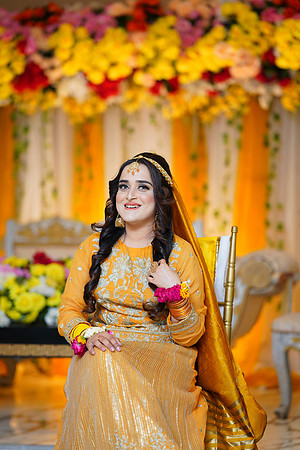 Iqra & Touqeer Mehndi 00036