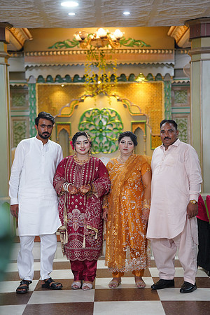 Maryam & Sultan Barat 00369