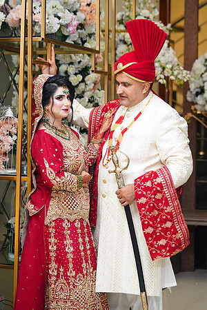 Rashid & Amina Barat 00100