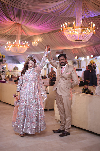 Walima Wedding Photographed by Fatima Studio 00156