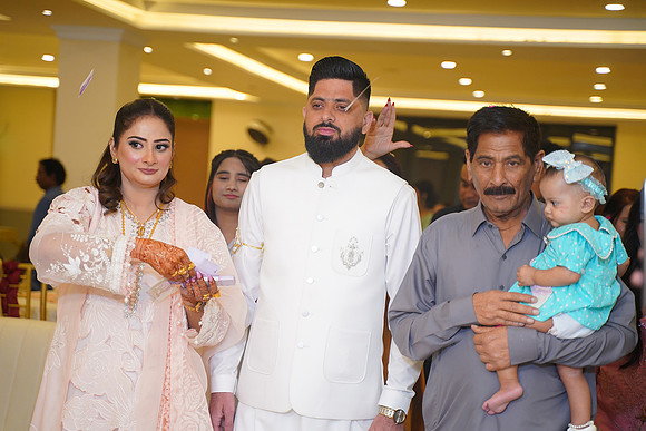 Hassan & Rahila Baat Pakki 00202