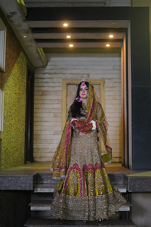 Maryam & Sultan Mehndi 00108