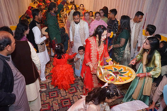 Uzair & Muskan Mehndi 00232