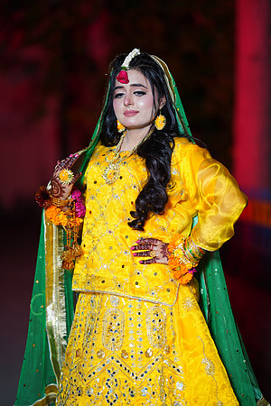 Ehtasham & Amna Mehndi  00011