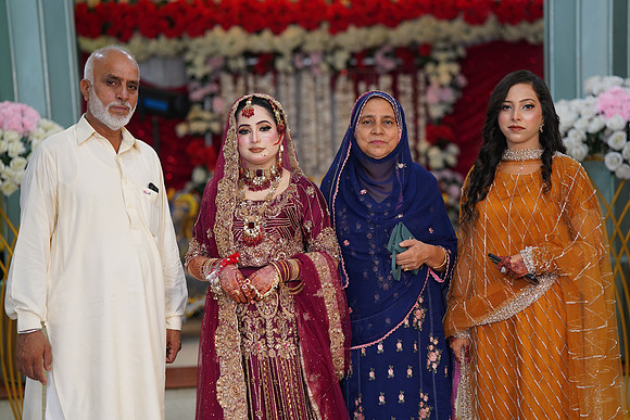Maryam & Sultan Barat 00308