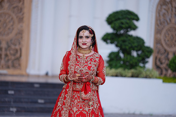 Iqra & Touqeer Barat 00024