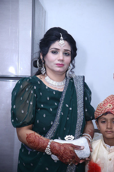 Barat Wedding Photographed by Fatima Studio 00105