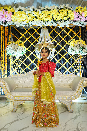 Ayesha & Arslan Mehndi 00071