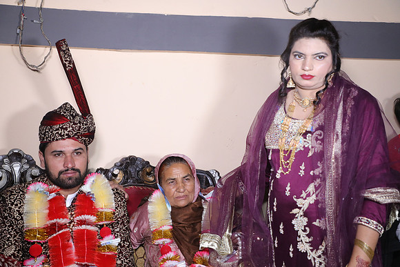 Ibrar & Aleena Barat 00155