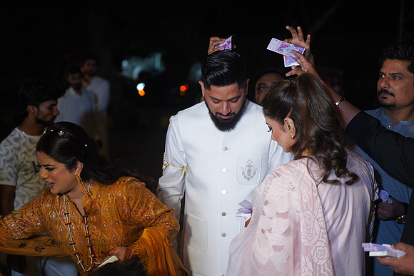 Hassan & Rahila Baat Pakki 00153