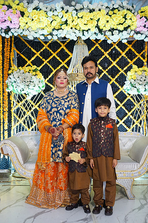 Ayesha & Arslan Mehndi 00152