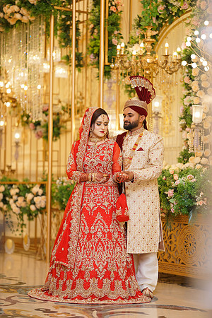 Iqra & Touqeer Barat 00212
