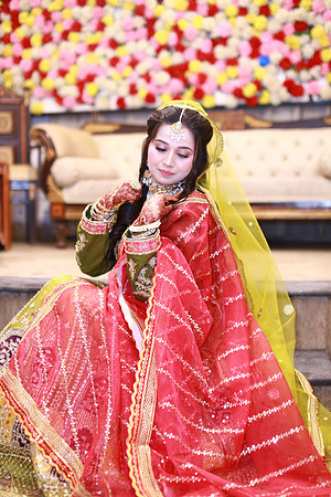 Usama & Bisma Mehndi 00154