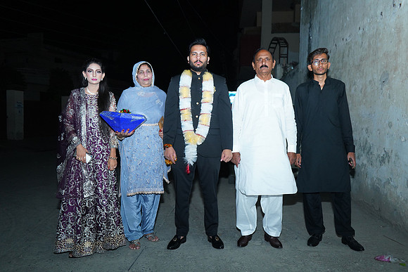 Ehtasham & Amna Barat  00152