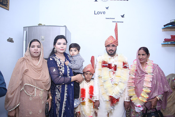 Barat Wedding Photographed by Fatima Studio 00108